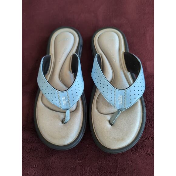 Nike Women's Size 8 Ultra Comfort Footbed Blue Thong Flip Flop Sandals - Picture 1 of 13